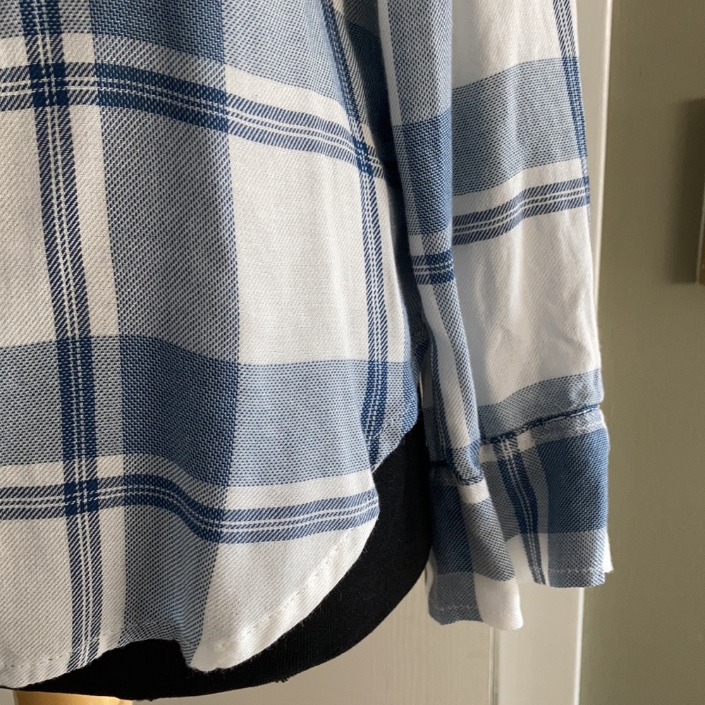 Abercrombie & Fitch Button Down Size S - image 4